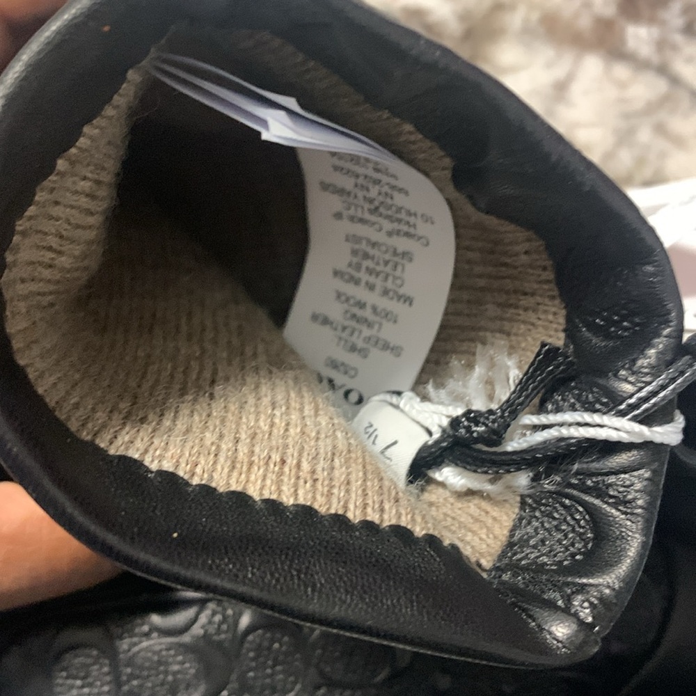COACH Signature Leather Tech Gloves - Picture 7 of 16